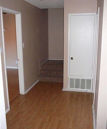 5th image of 2200 Mandarin Way