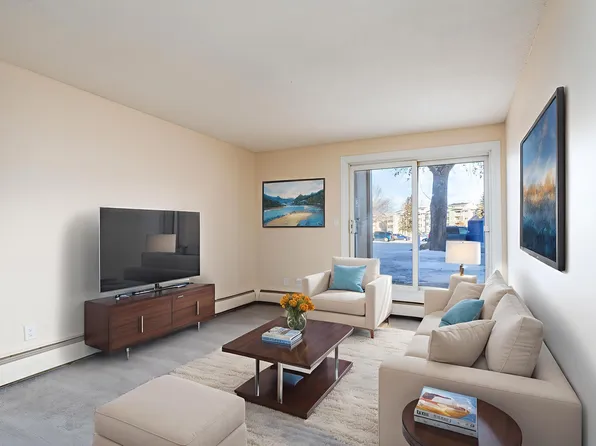 17104 75th Ave NW, Edmonton, AB T5T 2R4