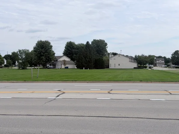 1252 N Convent St, Bourbonnais, IL 60914