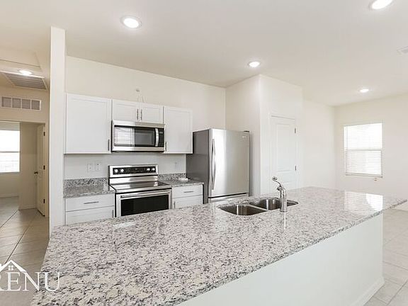 3rd image of 18443 N Conquistador Dr