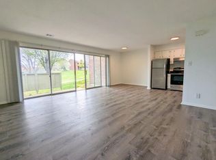 Villa Park Apartments, Kansas City, MO 64133