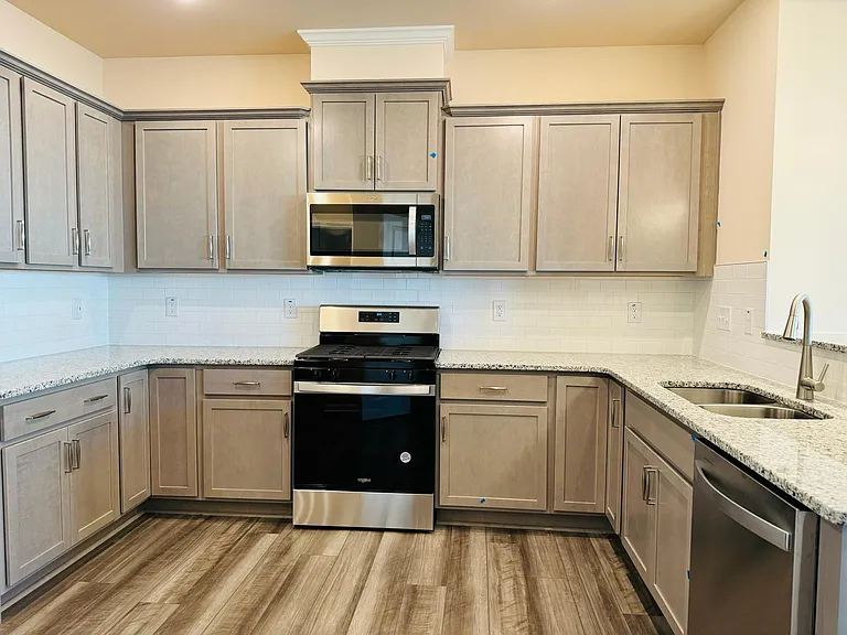 307 Parker Station Ave — Photo 5