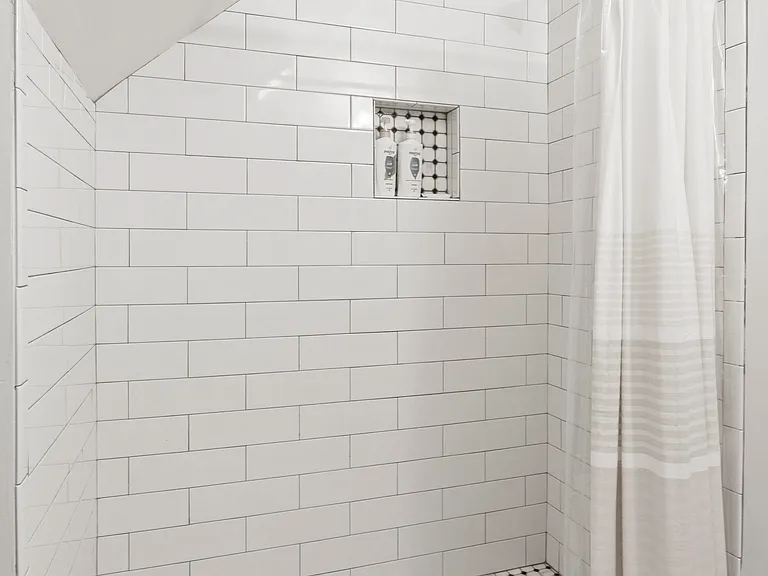 901 Glenwood Ave #3 — Photo 33
