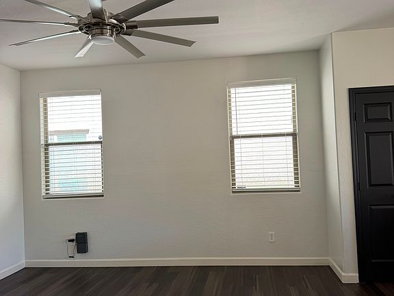 4th image of 15447 W Poinsettia Dr