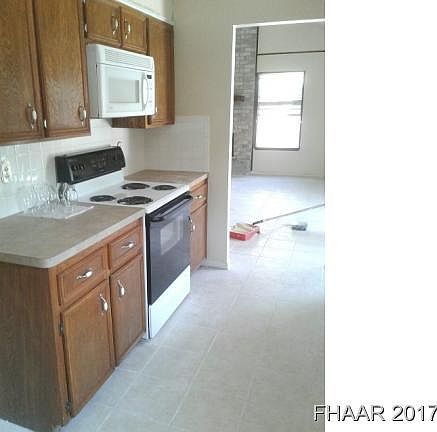 4th image of 1603 Farhills Dr