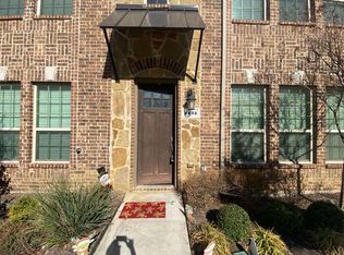 2431 Klamath Dr, Lewisville, TX 75056