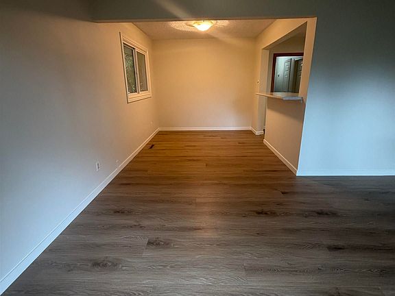 3rd image of 9640 74th Ave NW