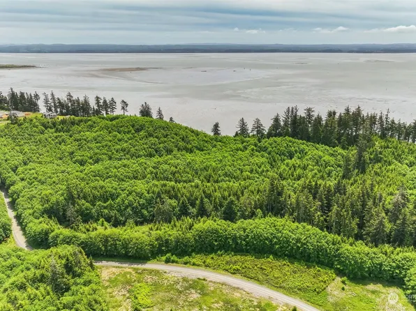 27 Island View Lane, Hoquiam, WA 98550