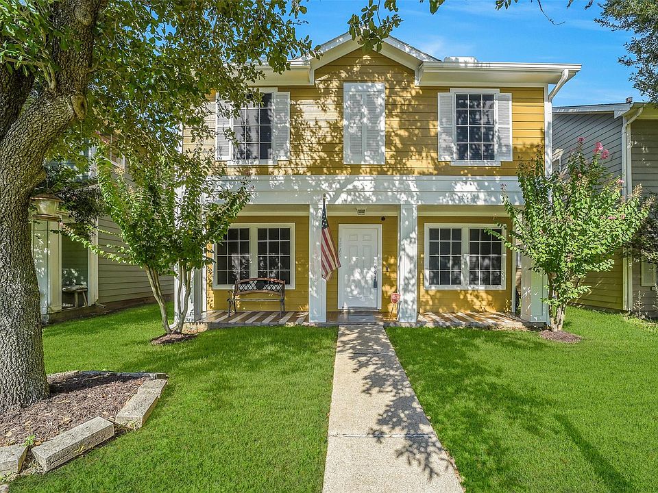 1st image of 3815 E Traditions Ct