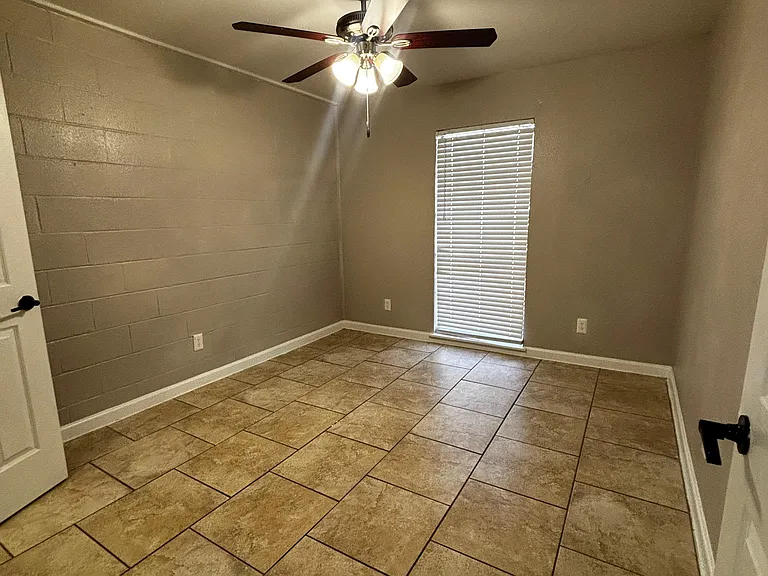 Maderas Apartments — Photo 2