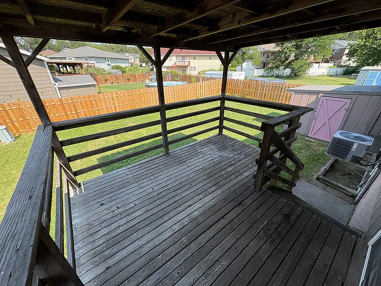 1804 Hartley St — Photo 32