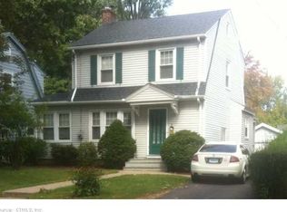 8 Seymour Ave, West Hartford, CT 06119
