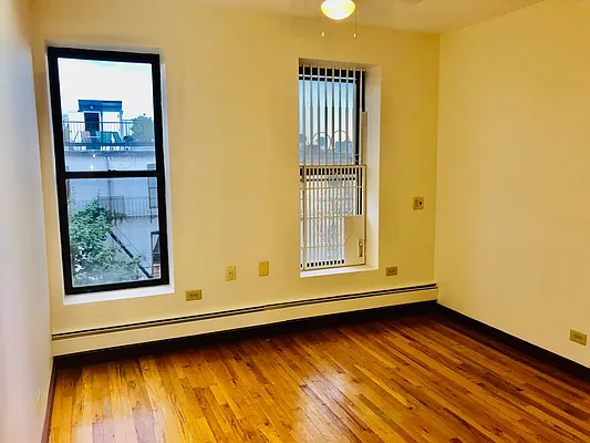 Rented by Carroll Gardens Realty | media 11