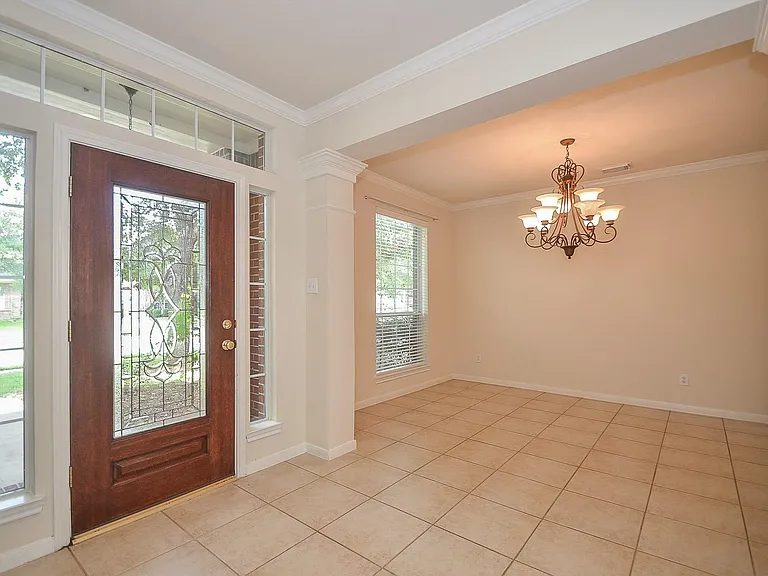 12407 Aliso Bend Ln — Photo 7