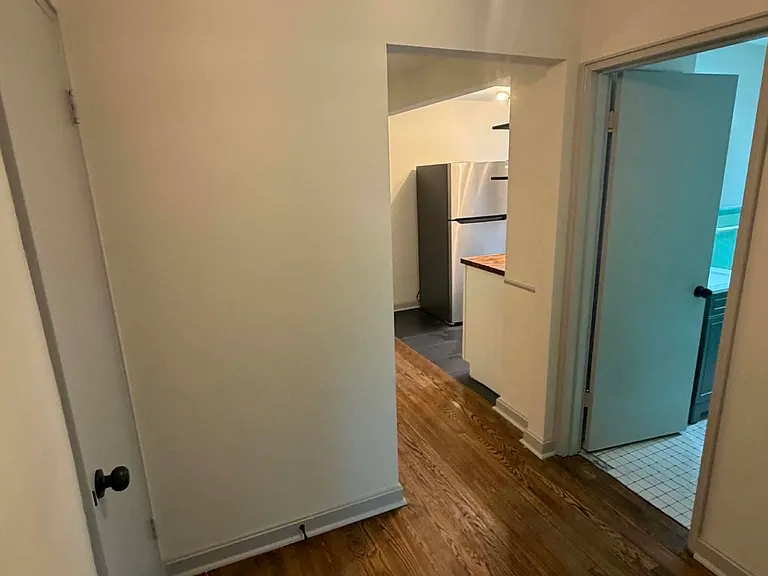 3914 E Gatewood Ln #1 — Photo 2