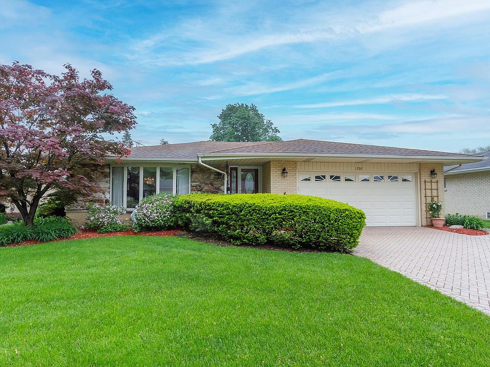 1st image of 1707 N Aralia Dr
