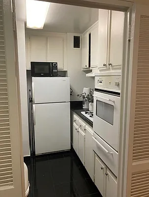 Rented by Olympia House Delaware LP | media 27