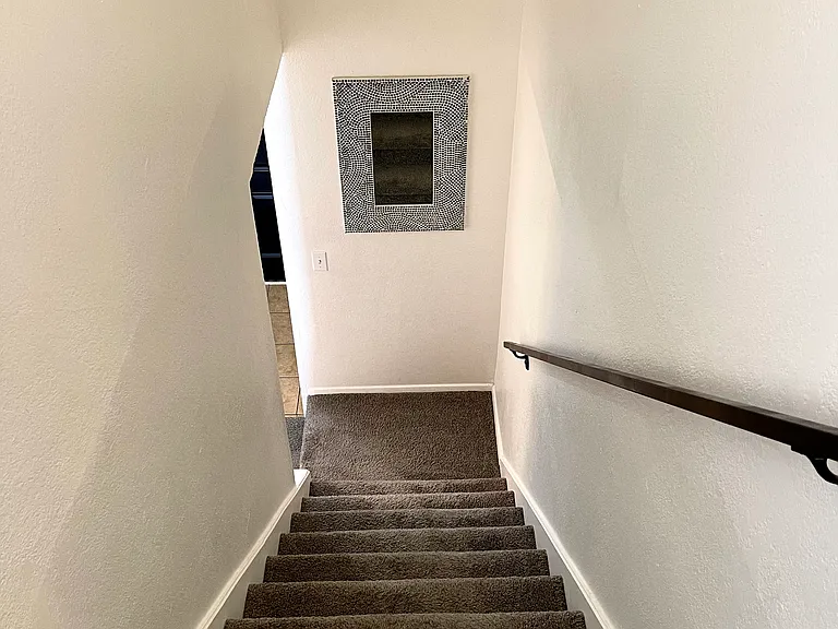 5763 Shadydell Dr — Photo 14