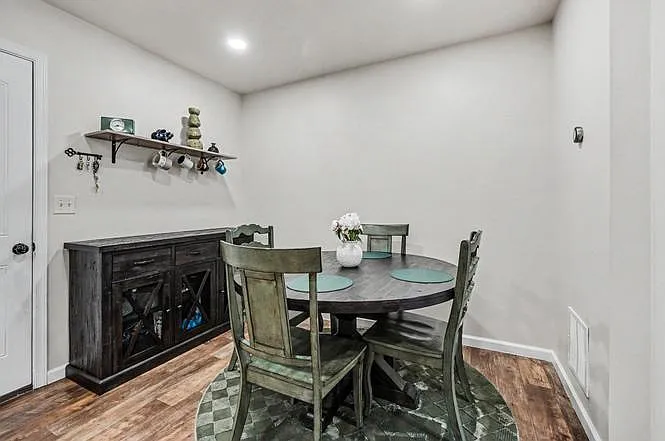 519 Byler Cir #1 — Photo 10