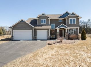 19621 Yellowpine St NW, Oak Grove, MN 55011