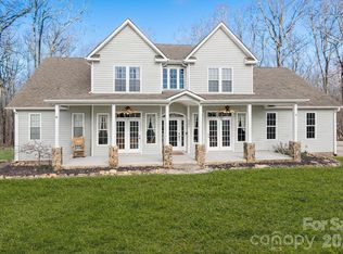 3272 Oak Ridge Cir, Lincolnton, NC 28092