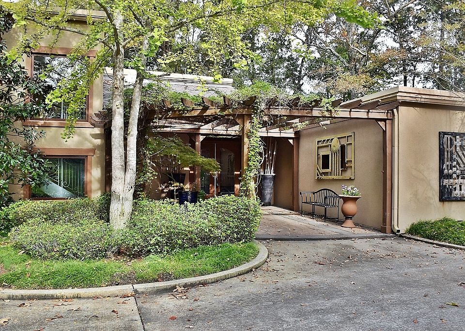 1st image of 3835 Old Towne Cir