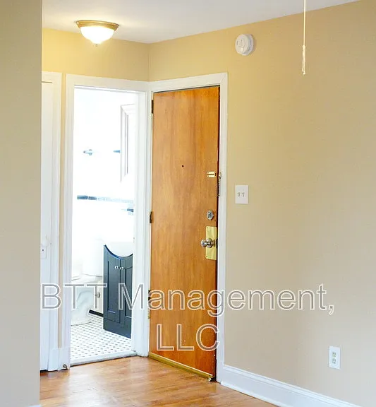 8400 Greenwood Ave #4 — Photo 46