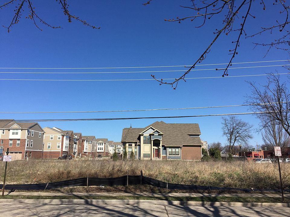 2nd image of 25 Neri Dr