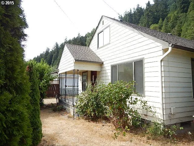 46811 Sunset Ave photo 1