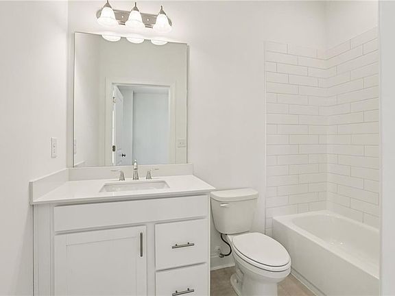 7th image of this home