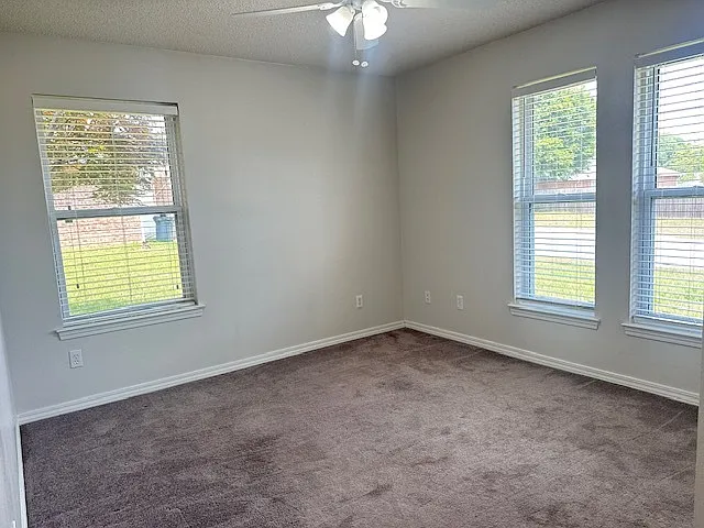 543 Ard Dr — Photo 7