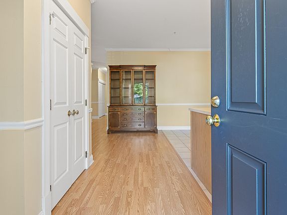 2nd image of 106 Farragut Way #151