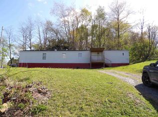 616 W High St, Terra Alta, WV 26764