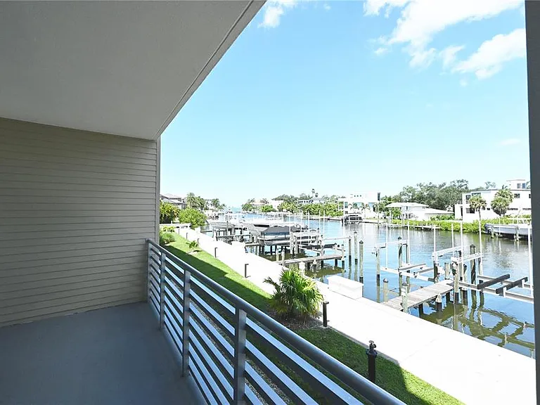 1709 N Tamiami Trl #208 — Photo 4