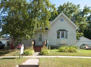 313 E Juneau St, Tomah, WI 54660
