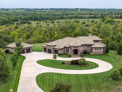 6413 SW Bayshore Dr, Topeka, KS, 66610