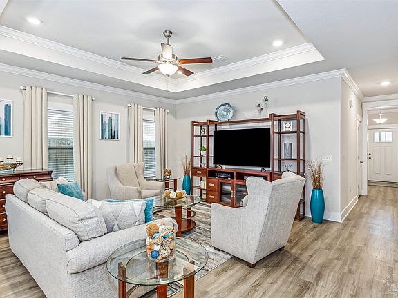 3rd image of 6311 Romsey Ct