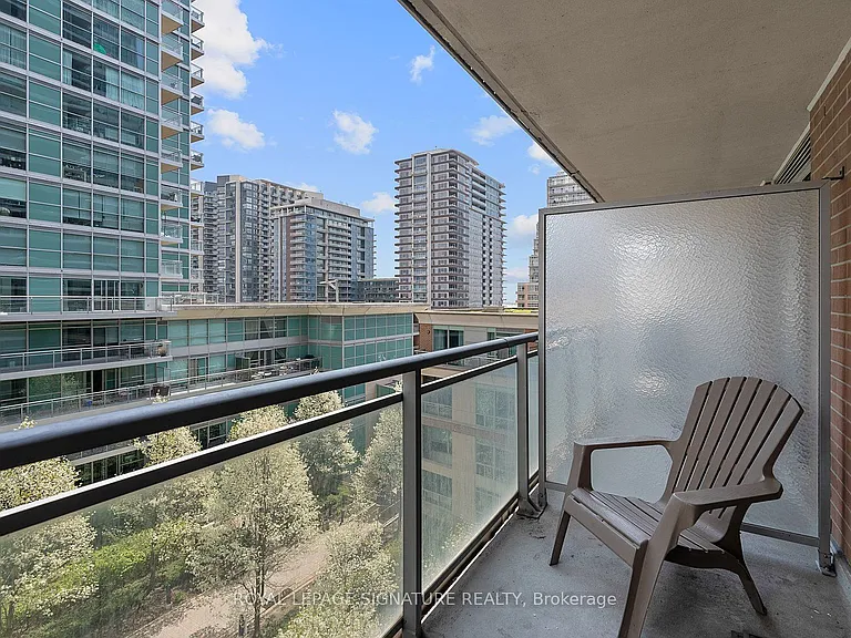 50 Lynn Williams St #614 — Photo 17