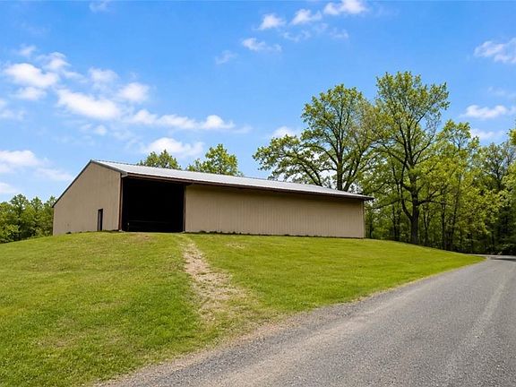 2nd image of 377 Paulk Rd