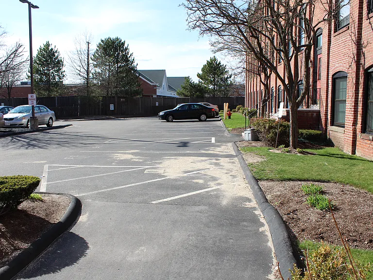 21 Linden St #213 — Photo 14
