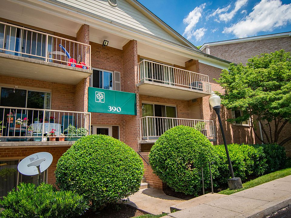 Spring Ridge Apartments Building Exterior 22