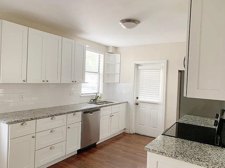 2137 Park St #1 — Photo 1