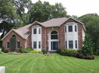 46 Saxonia Ave, Wyckoff, NJ 07481