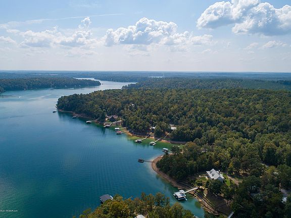 Image 5: Lake Location