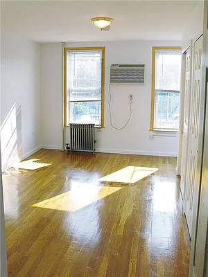 Rented by Voro NYC | media 41