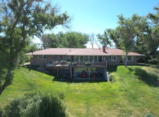2 Fairgrounds Rd, Glendive, MT 59330