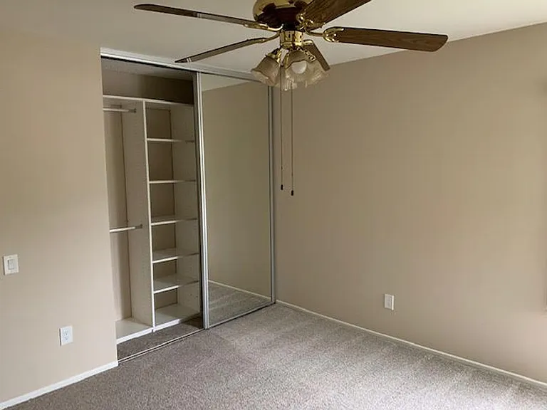 25212 Village 25 — Photo 7