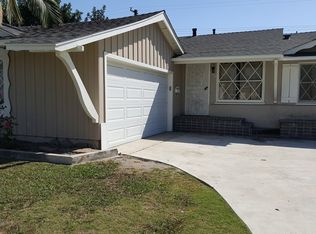 11338 214th St, Lakewood, CA 90715