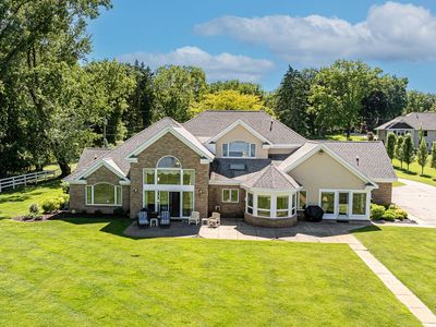 5527 S Jackson Rd, Jackson, MI, 49201