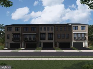 13740 Aviation Pl, Herndon, VA 20171